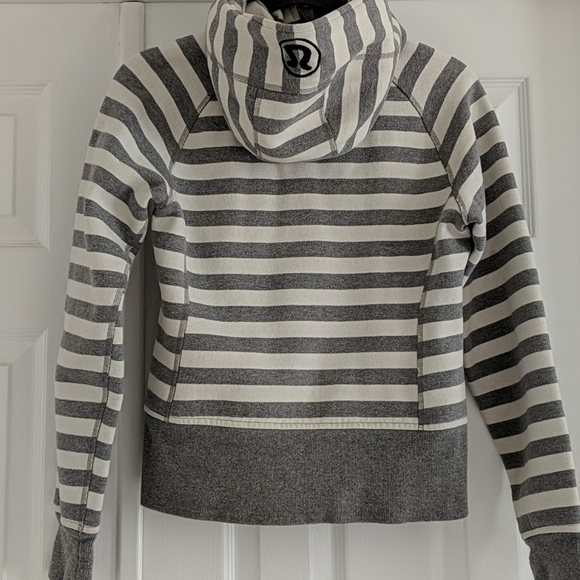 Lululemon scuba hoody - Picture 2 of 2